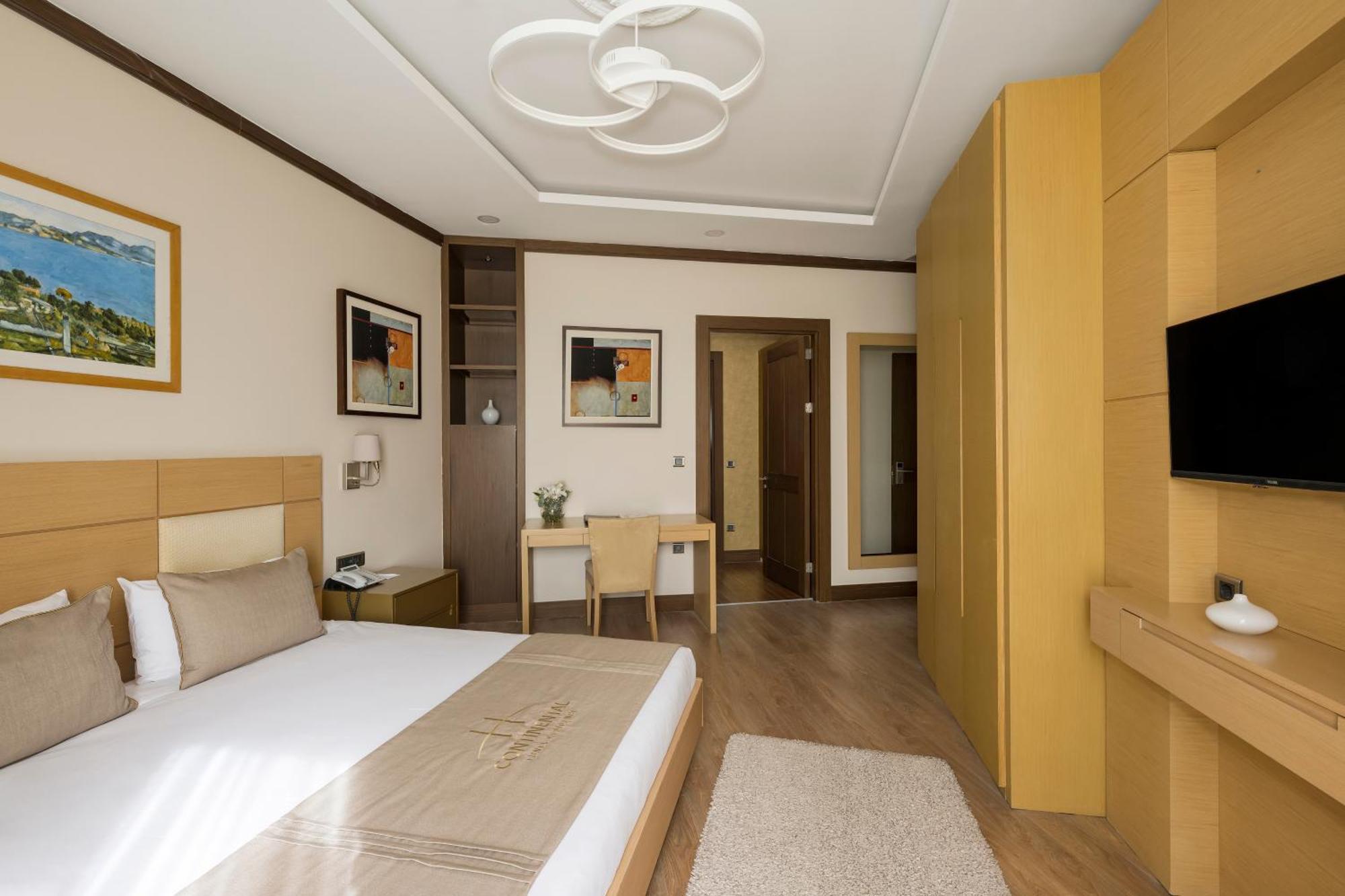 Continental Hotel Pera Istanbul Bilik gambar