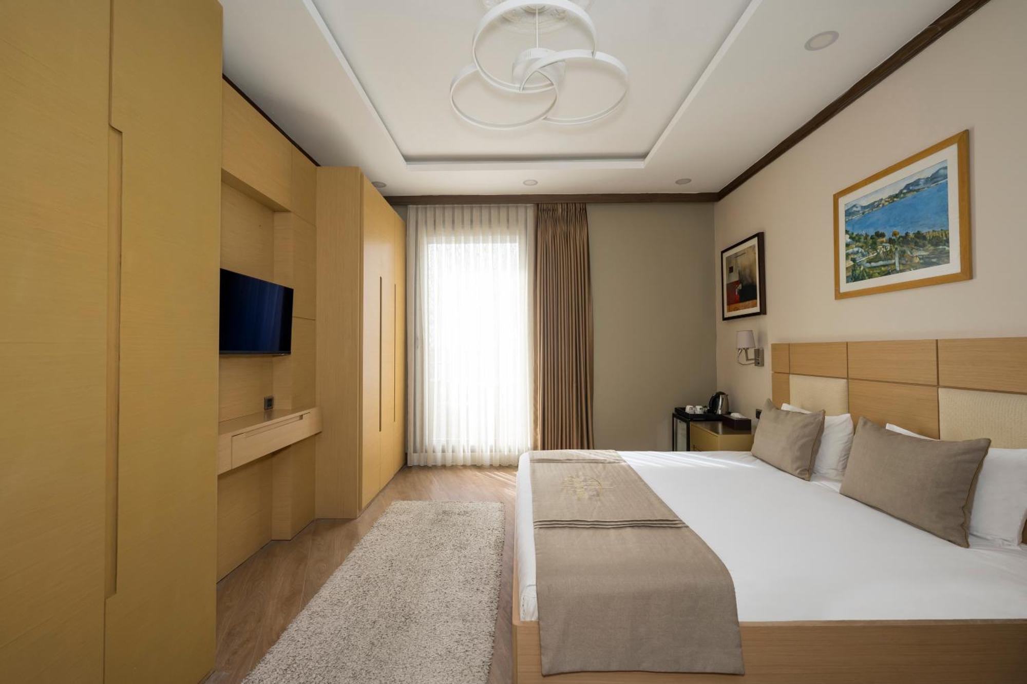 Continental Hotel Pera Istanbul Bilik gambar