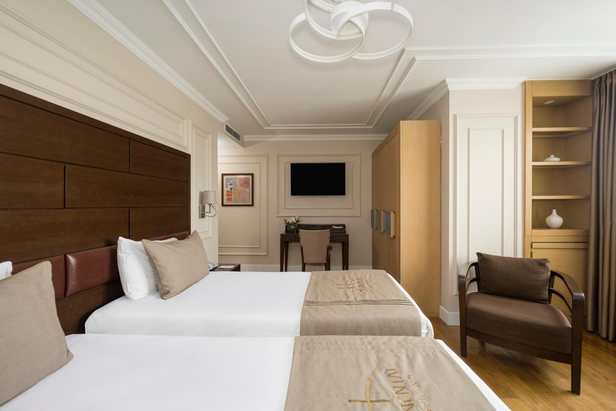 Continental Hotel Pera Istanbul Bilik gambar
