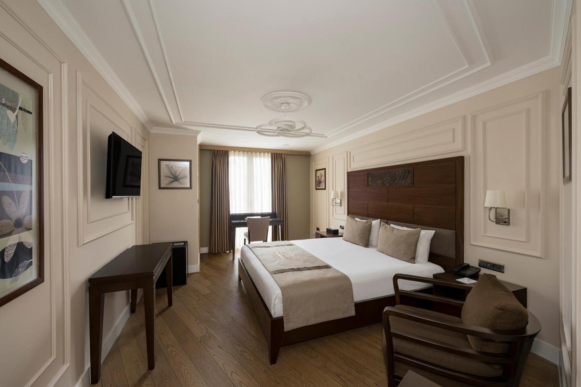Continental Hotel Pera Istanbul Bilik gambar